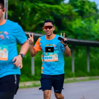 Runner Photo 8282843