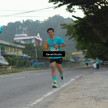 Runner Photo 8282863