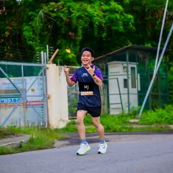 Runner Photo 8282864