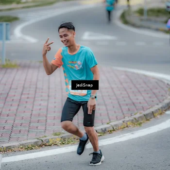 Runner Photo 8282915