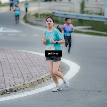 Runner Photo 8282948