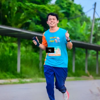 Runner Photo 8282953