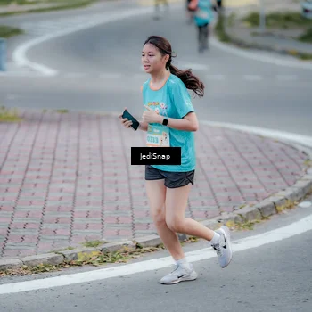 Runner Photo 8282975