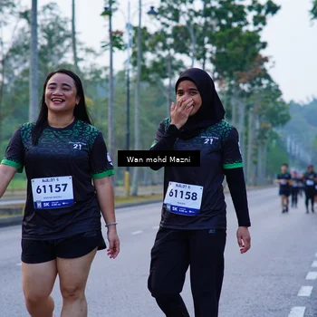 Runner Photo 8283015