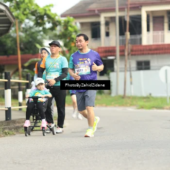 Runner Photo 8283017