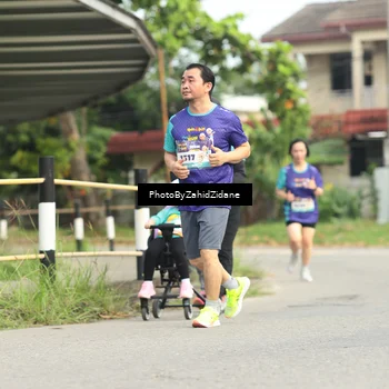 Runner Photo 8283018