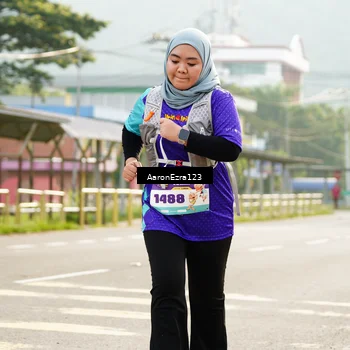 Runner Photo 8283027