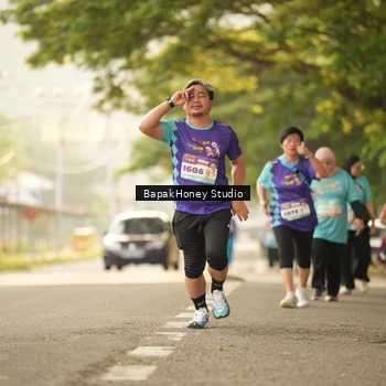 Runner Photo 8283038