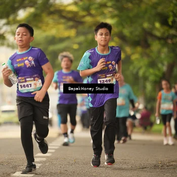 Runner Photo 8283075