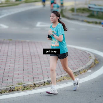 Runner Photo 8283088