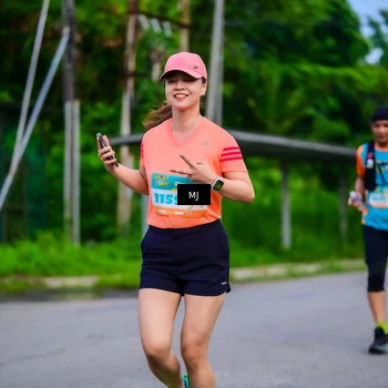Runner Photo 8283144