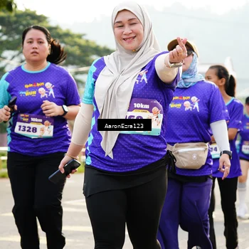 Runner Photo 8283149
