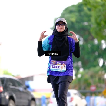 Runner Photo 8283228