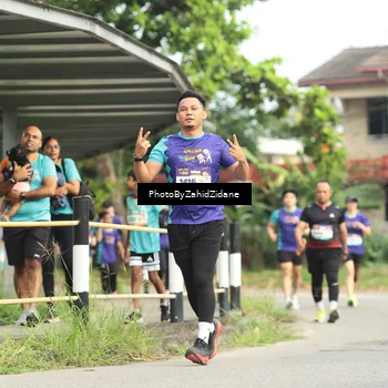 Runner Photo 8283276
