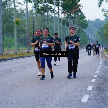 Runner Photo 8283298
