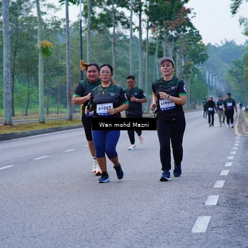 Runner Photo 8283307