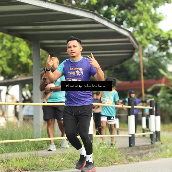 Runner Photo 8283312