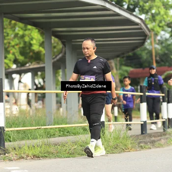 Runner Photo 8283320