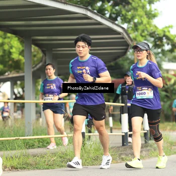 Runner Photo 8283335