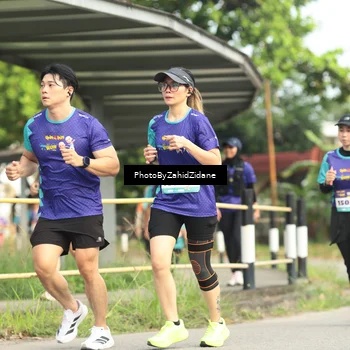 Runner Photo 8283350