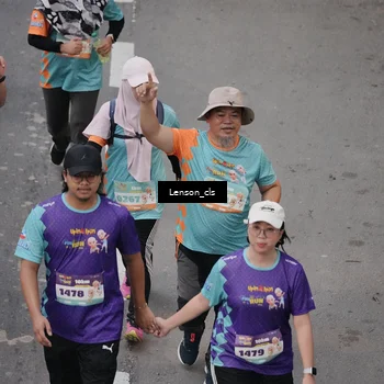 Runner Photo 8283356