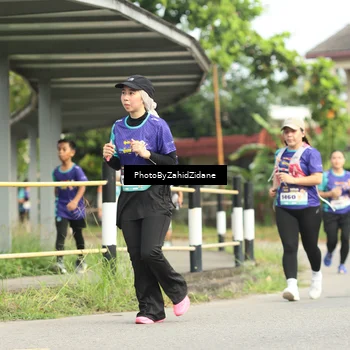 Runner Photo 8283360
