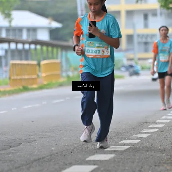 Runner Photo 8283366