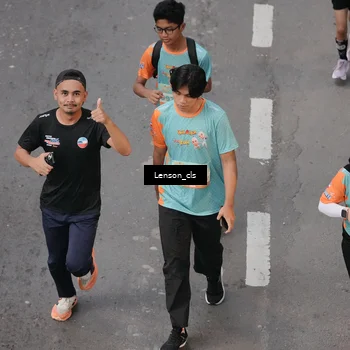 Runner Photo 8283374