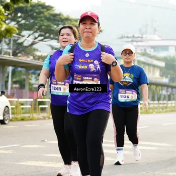Runner Photo 8283380