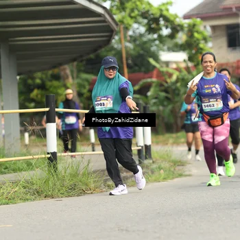 Runner Photo 8283418