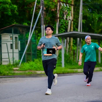 Runner Photo 8283441