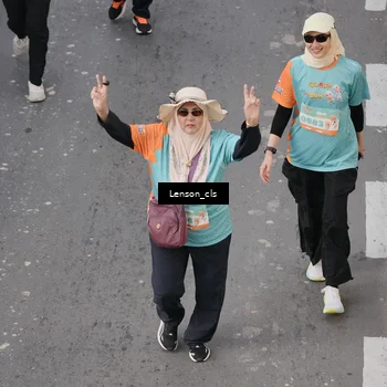 Runner Photo 8283445