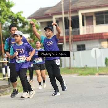 Runner Photo 8283463