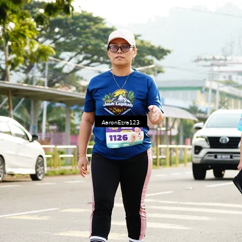 Runner Photo 8283489