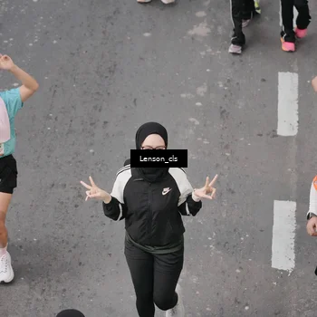 Runner Photo 8283536
