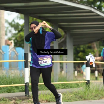 Runner Photo 8283558