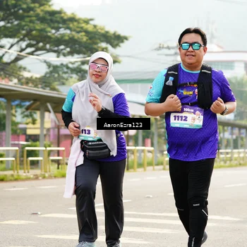 Runner Photo 8283575
