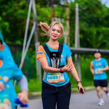 Runner Photo 8283699