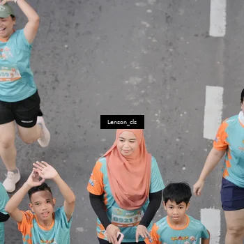 Runner Photo 8283732