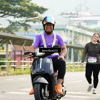 Runner Photo 8283757