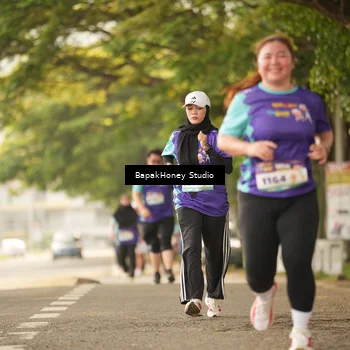 Runner Photo 8283810