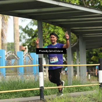 Runner Photo 8283901