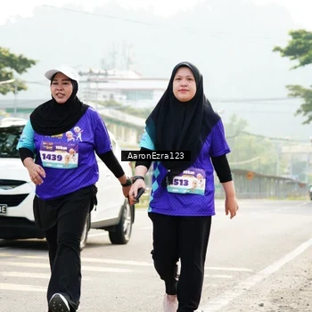 Runner Photo 8283947