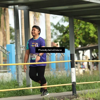 Runner Photo 8283949