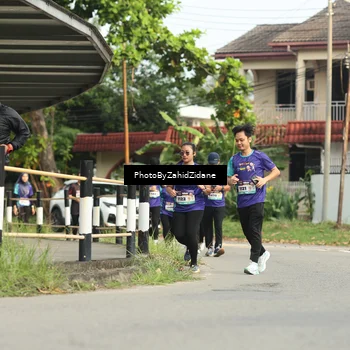 Runner Photo 8283993
