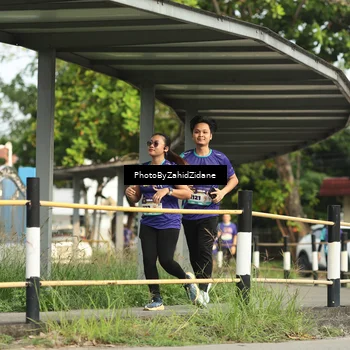 Runner Photo 8284011