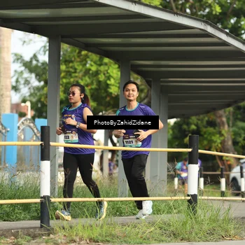 Runner Photo 8284024