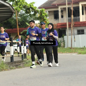 Runner Photo 8284047