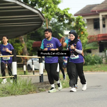 Runner Photo 8284058