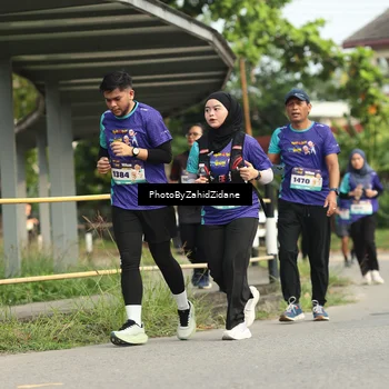 Runner Photo 8284072